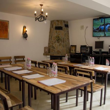 Family Hotel Virgin ريباريكا المظهر الخارجي الصورة