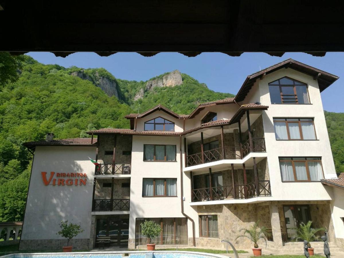 Family Hotel Virgin ريباريكا المظهر الخارجي الصورة