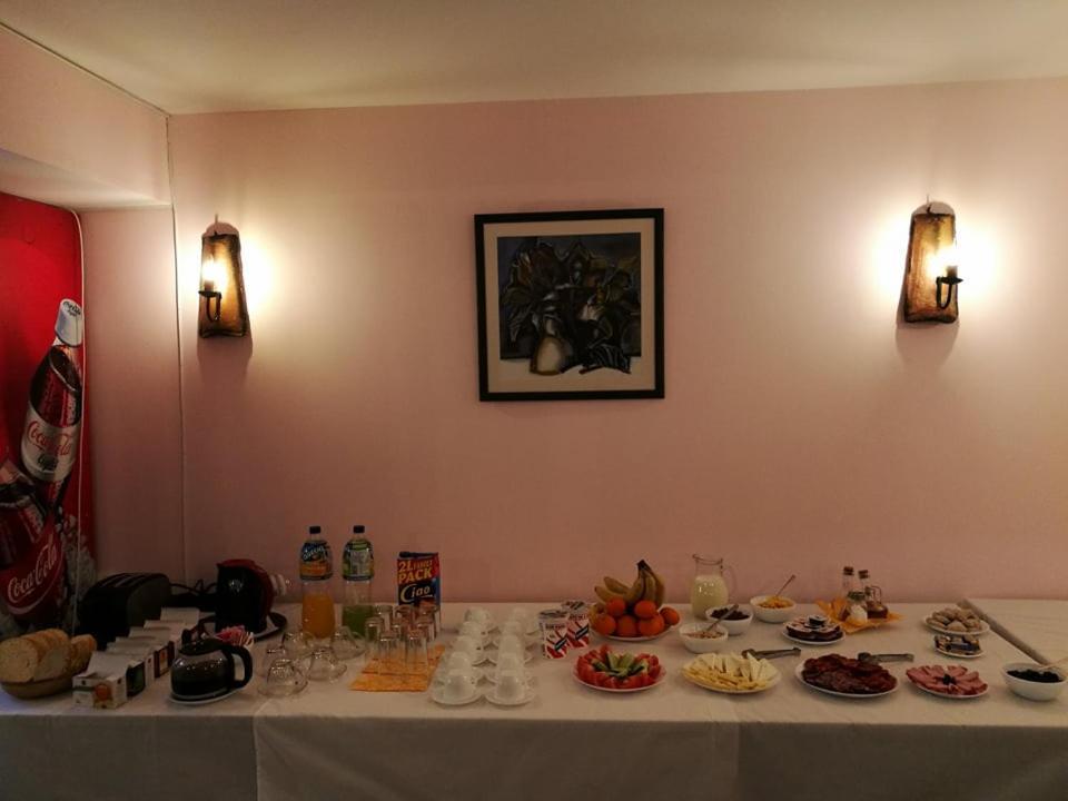 Family Hotel Virgin ريباريكا المظهر الخارجي الصورة